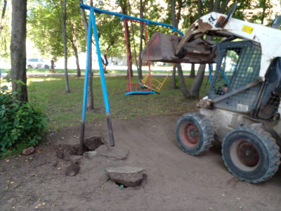 Лепсе,10 Демонтаж качелей.
